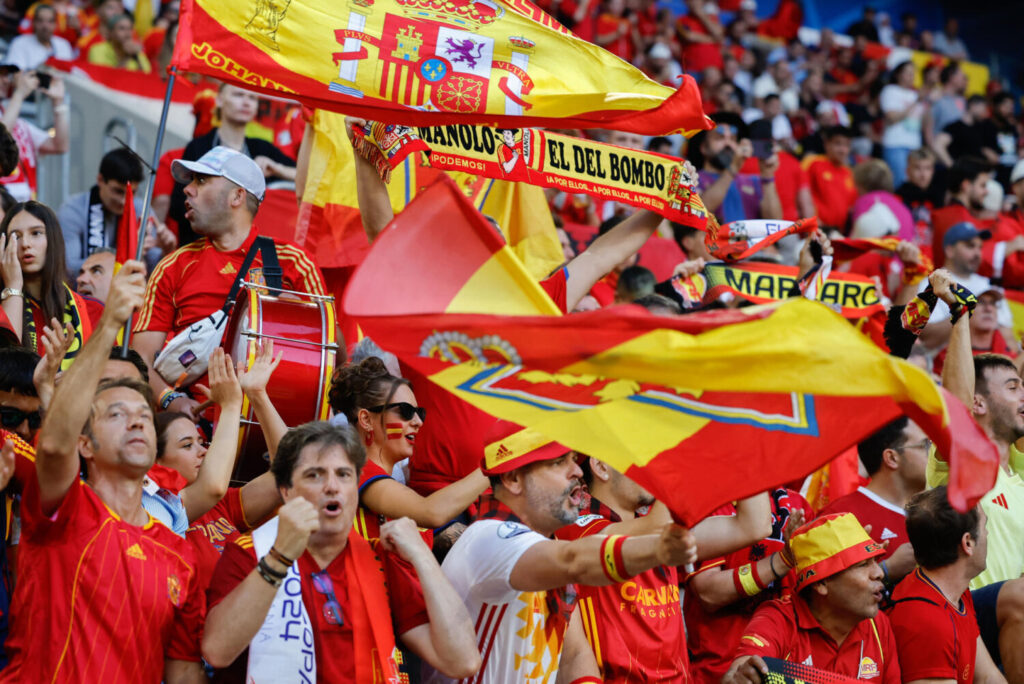 La primera oportunidad del encuentro fue para España, cuando Pedri encontró espacio, pero Neuer evitó el gol tempranero